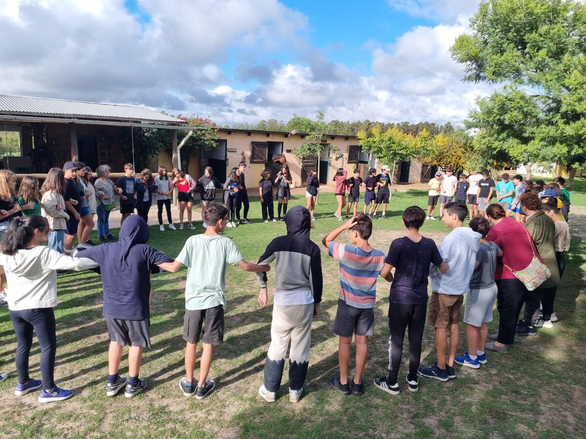 Jornadas de integración para escuelas y liceos en El Timbó.